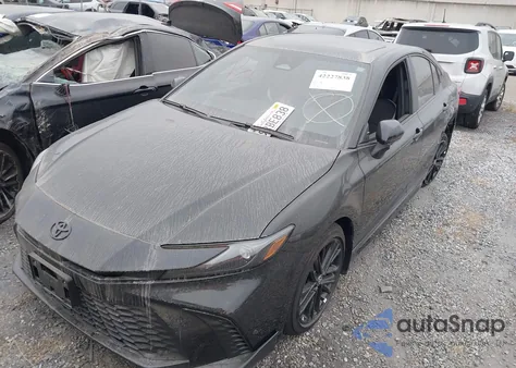 2025 Toyota Camry Se z USA, uszkodzony, nr VIN 4T1DAACK7SU557142